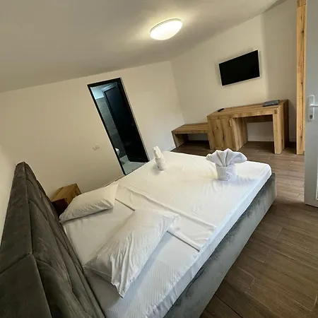 Guest house Happy Village *